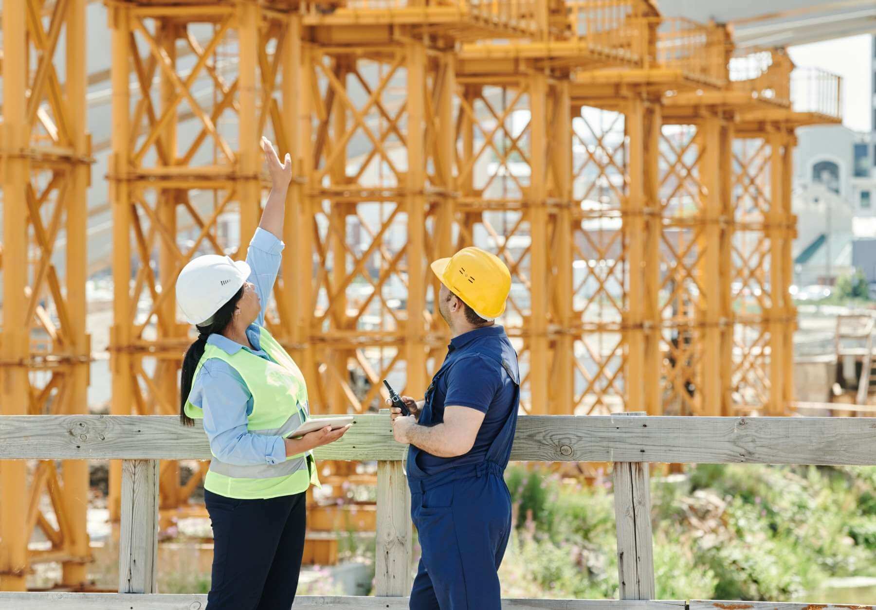 Gear Up Smart: Essential Accessories for Every Construction Worker